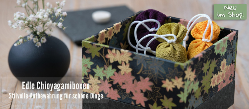 Edle Aufbewahrungsboxen aus Holz mit Chiyogamipapier