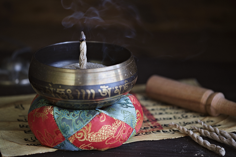 Räucherschnüre (Nepalkordeln) räuchern