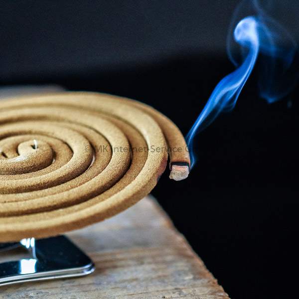 Räucherspiralen sind eine Alternative zu Räucherstäbchen und